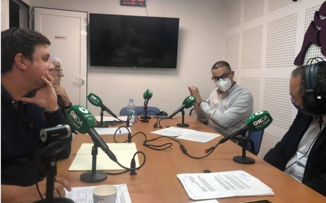 Manuel Romero habla en la radio de la huella de carbono
